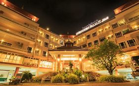 Kwan Ruen Park