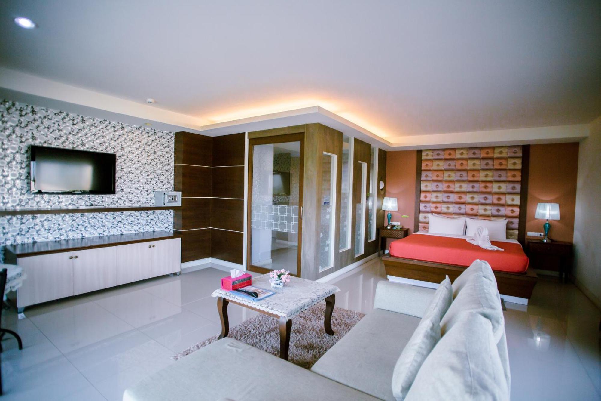 Kwan Ruen Park Hotel Nakhonratchasima Exterior photo