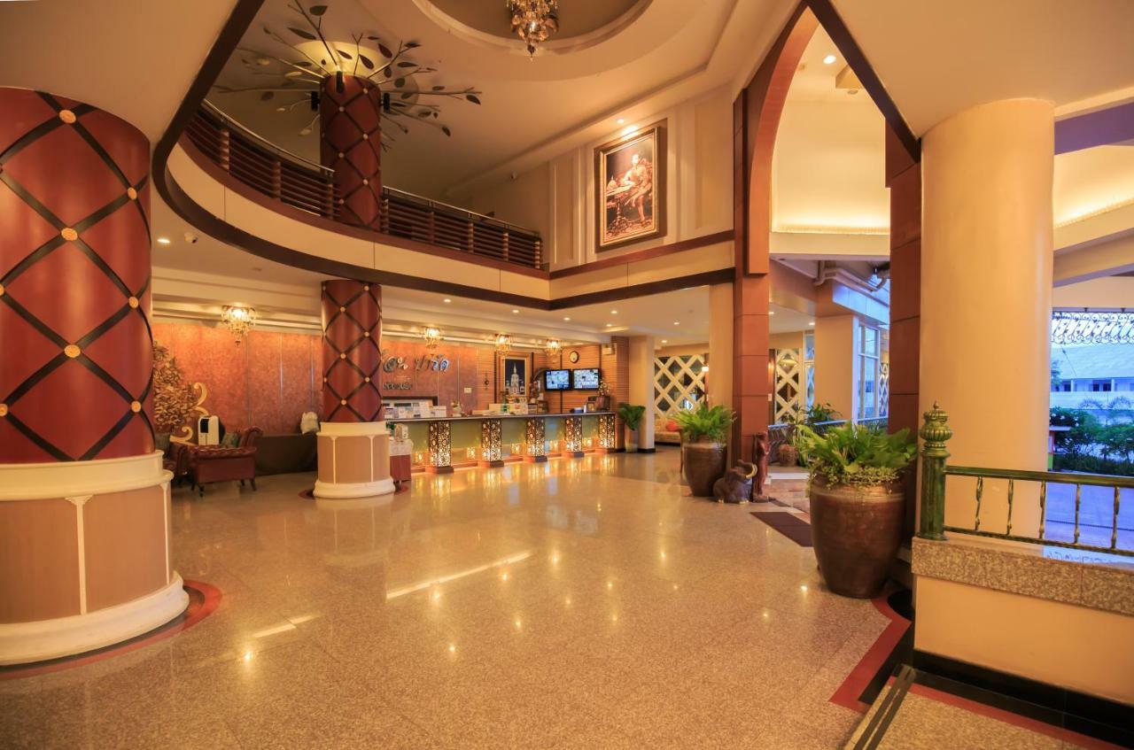 Kwan Ruen Park Hotel Nakhonratchasima Exterior photo