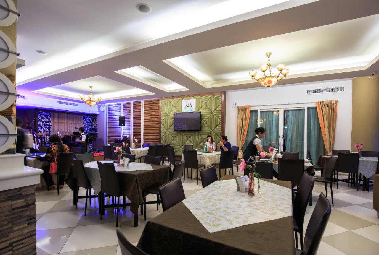 Kwan Ruen Park Hotel Nakhonratchasima Exterior photo