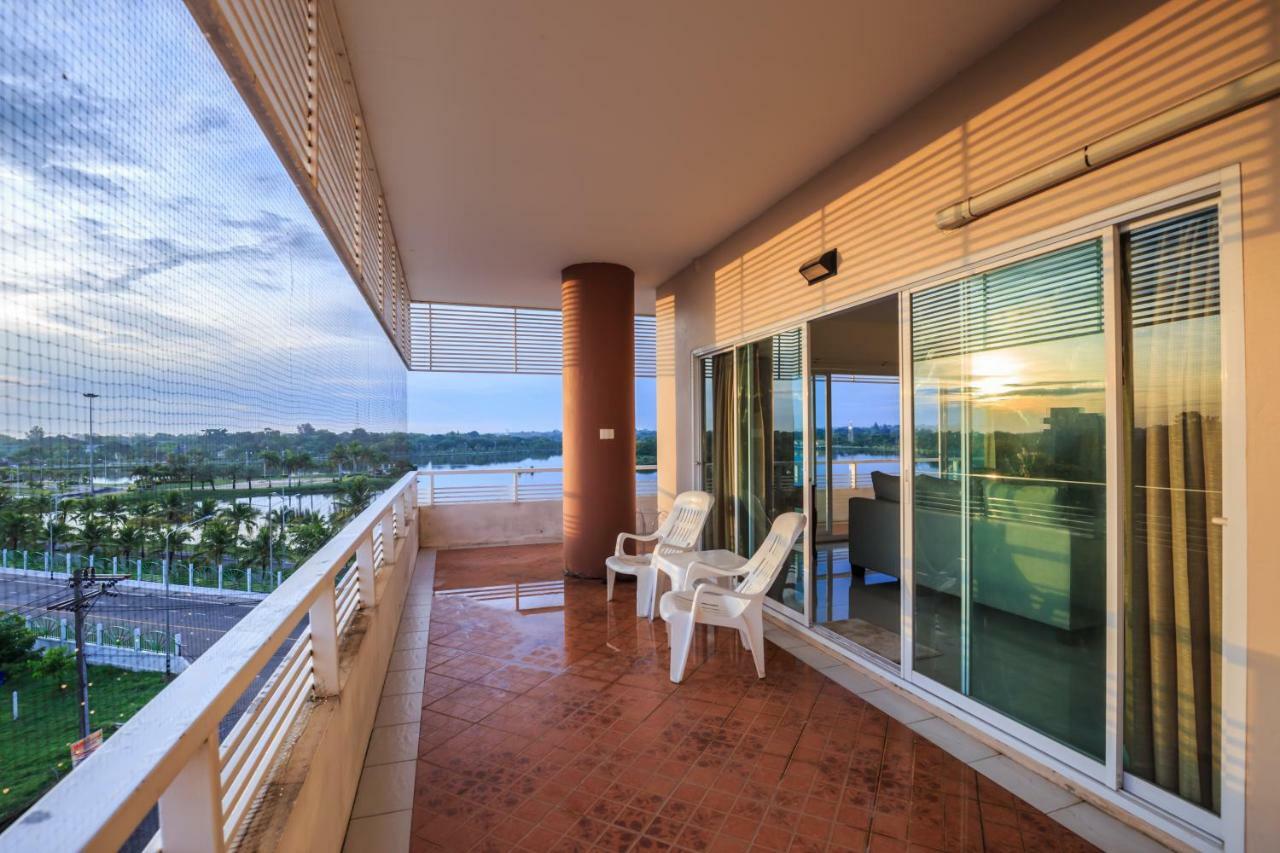 Kwan Ruen Park Hotel Nakhonratchasima Exterior photo